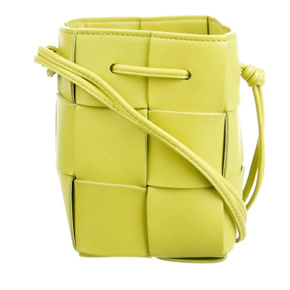 Bottega Veneta mini bucket bag - Picture 2 of 4